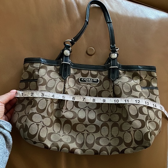 Coach Bag - Picture 8 of 10